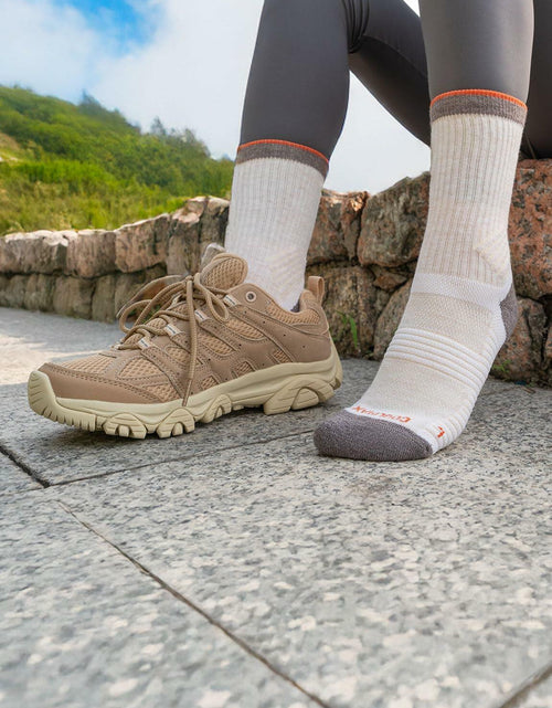 Load image into Gallery viewer, Juclise Womens Merino Wool Hiking Socks Lightweight Cushioned CrewToe Reinforced
