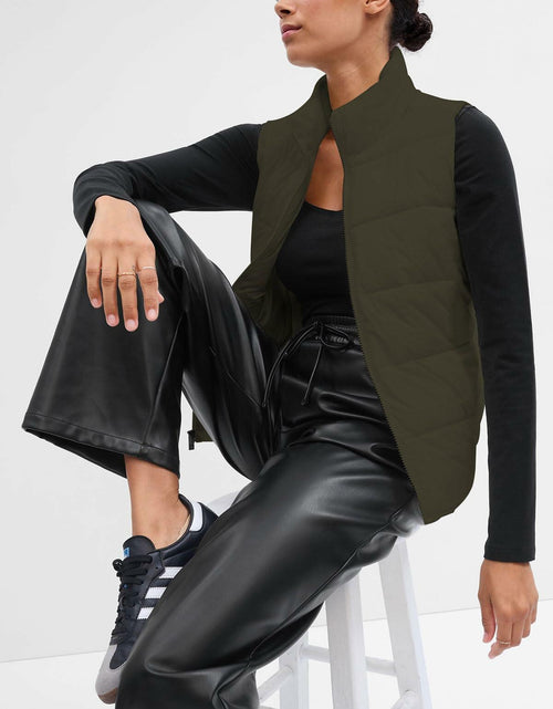 Load image into Gallery viewer, Mlgaril Women Winter Crop Army Green Puffer Vest Lightweight Warm Size S
