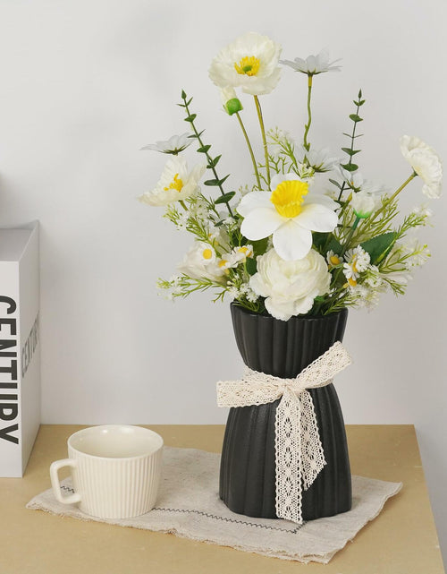 Load image into Gallery viewer, OOSTONEE Black Ceramic Flower Vase 7.6 Inch Nordic Boho Gothic Style
