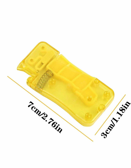 Load image into Gallery viewer, YONNAXO Automatic Needle Threader Tool for Hand Sewing 4PCS
