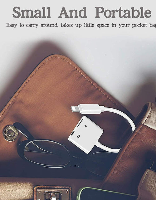 Load image into Gallery viewer, esbeecables Lightning to 3.5mm Audio &amp; Charger Adapter 3-Port Lightweight
