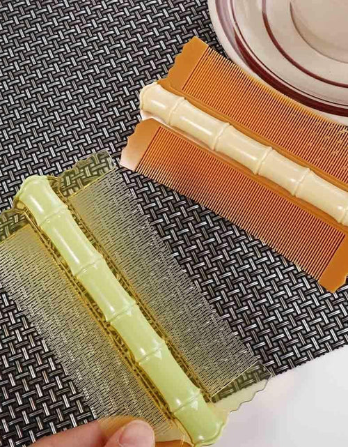 Load image into Gallery viewer, Green Double-Sided Anti-Static Hair Comb Fine Tooth with Handle Styling Tool
