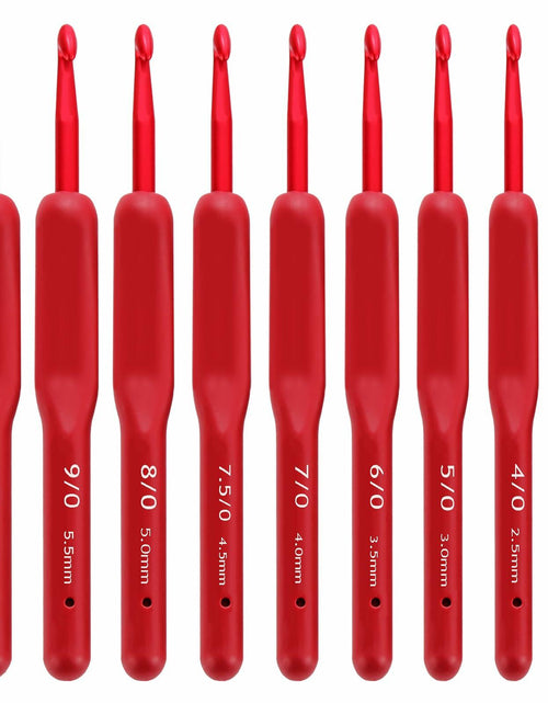 Load image into Gallery viewer, OYEUYID Red Crochet Hook Set 9 Sizes 2-6mm Soft Handle Aluminum
