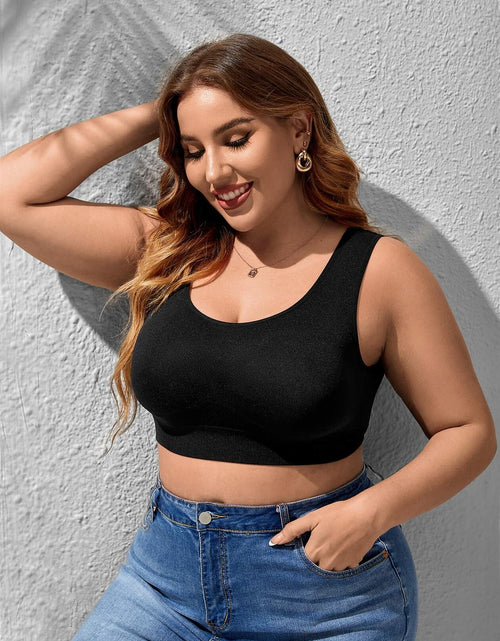 Load image into Gallery viewer, WDIRARA Women's Plus Size Bralette Scoop Neck Crop Cami Top Bra Blue 3XL
