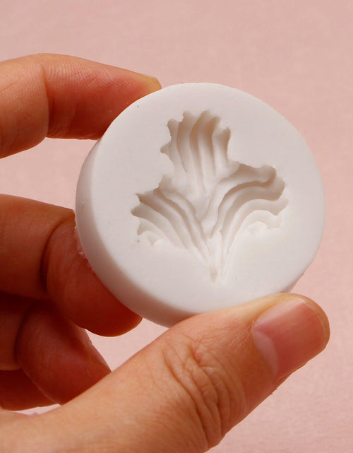 Load image into Gallery viewer, Heart Shaped Silicone Chocolate Mold Rose Flower Fondant Cake Decor 2pc
