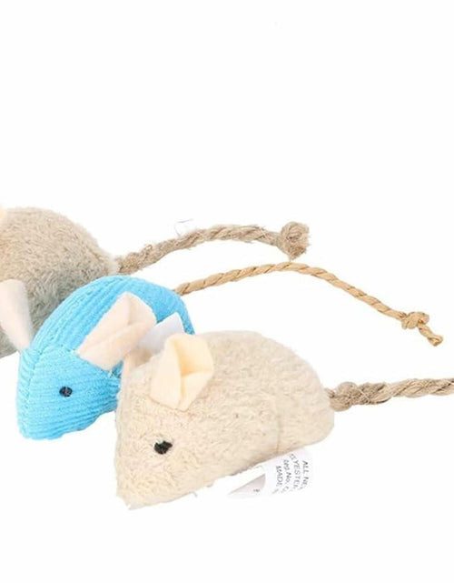 Load image into Gallery viewer, Calsgkspray 3Pcs Plush Cat Toys – Interactive Chew &amp; Scratch Mice for Pets
