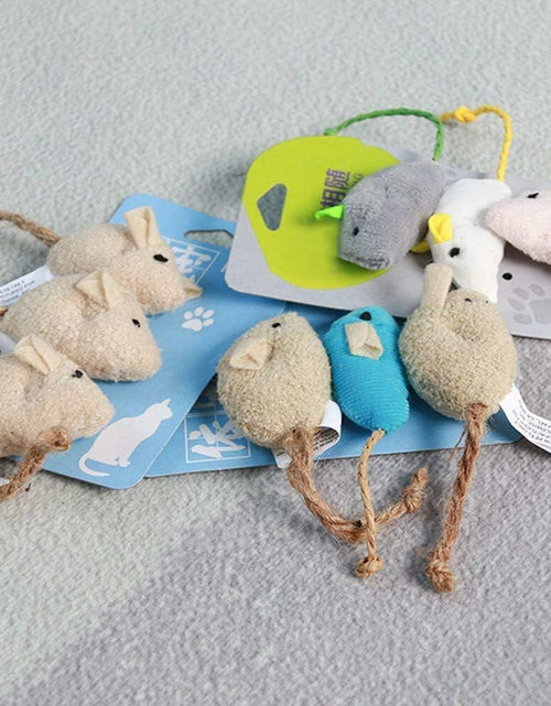 Load image into Gallery viewer, Calsgkspray 3Pcs Plush Cat Toys – Interactive Chew &amp; Scratch Mice for Pets
