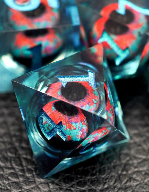 Load image into Gallery viewer, Maywin Dungeons &amp; Dragons Liquid Core Dragon Eye Polyhedral Dice Set
