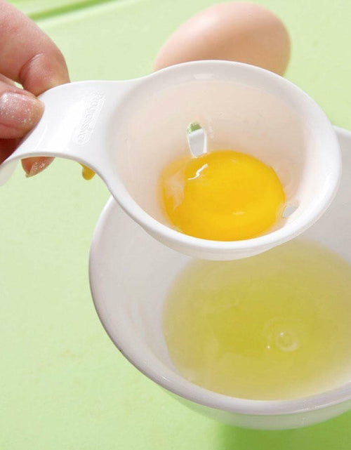 Load image into Gallery viewer, WsjiaboFux White Egg Yolk Separator Plastic Strainer for Baking 1 Count
