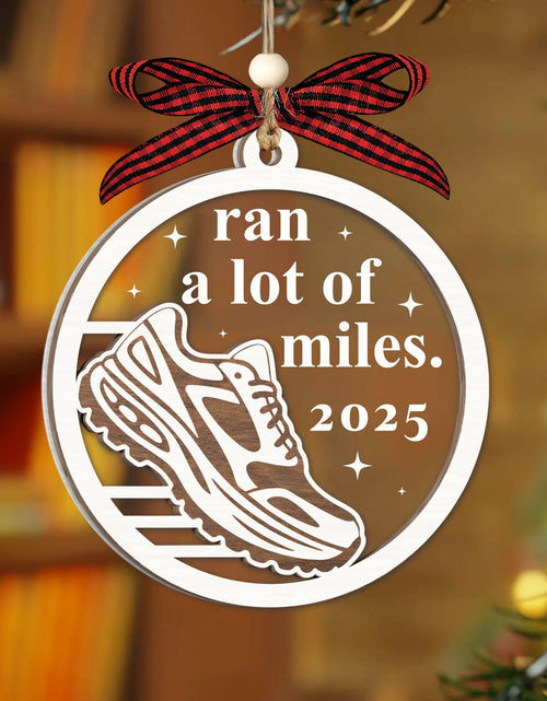 Load image into Gallery viewer, Hangwoous Marathon Runner Wooden Ornament 2 Layer Christmas Tree Sport
