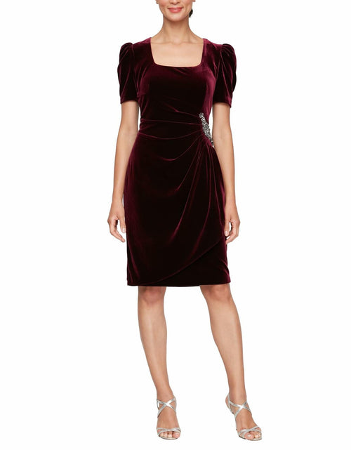Load image into Gallery viewer, Alex Evenings Women's Velvet Puff Sleeve Cocktail Gown Wine Size 4

