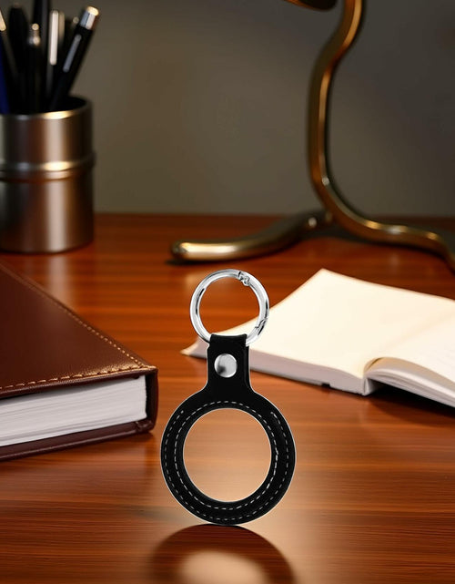Load image into Gallery viewer, Sluswallow Black Leather Coin Holder Keychain Standard Size Black
