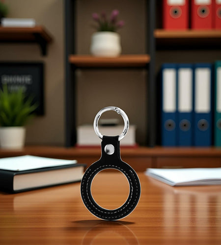 Sluswallow Black Leather Coin Holder Keychain Standard Size Black