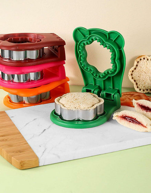 Load image into Gallery viewer, 2Pcs Sandwich Cutter and Sealer Flower Shape Stainless Steel Green Red
