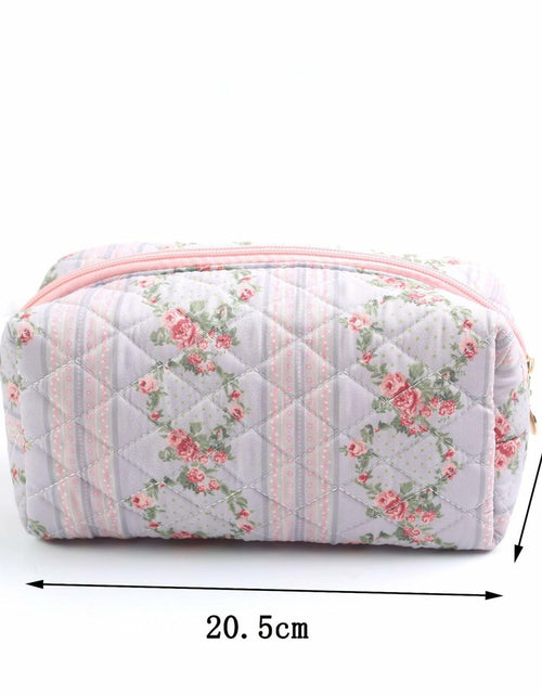 Load image into Gallery viewer, Dalulu Floral Pencil Case Makeup Bag Organizer Large Floret Cotton
