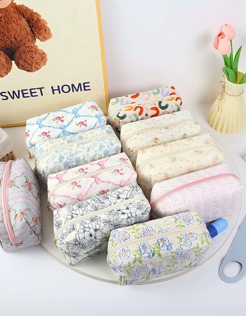 Load image into Gallery viewer, Dalulu Floral Pencil Case Makeup Bag Organizer Large Floret Cotton
