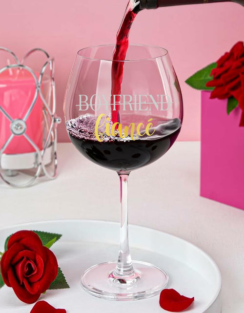 Load image into Gallery viewer, TOBYOVU Fiancé Wine Glass 16oz FIANCÉ Proposal Anniversary Gift for Him
