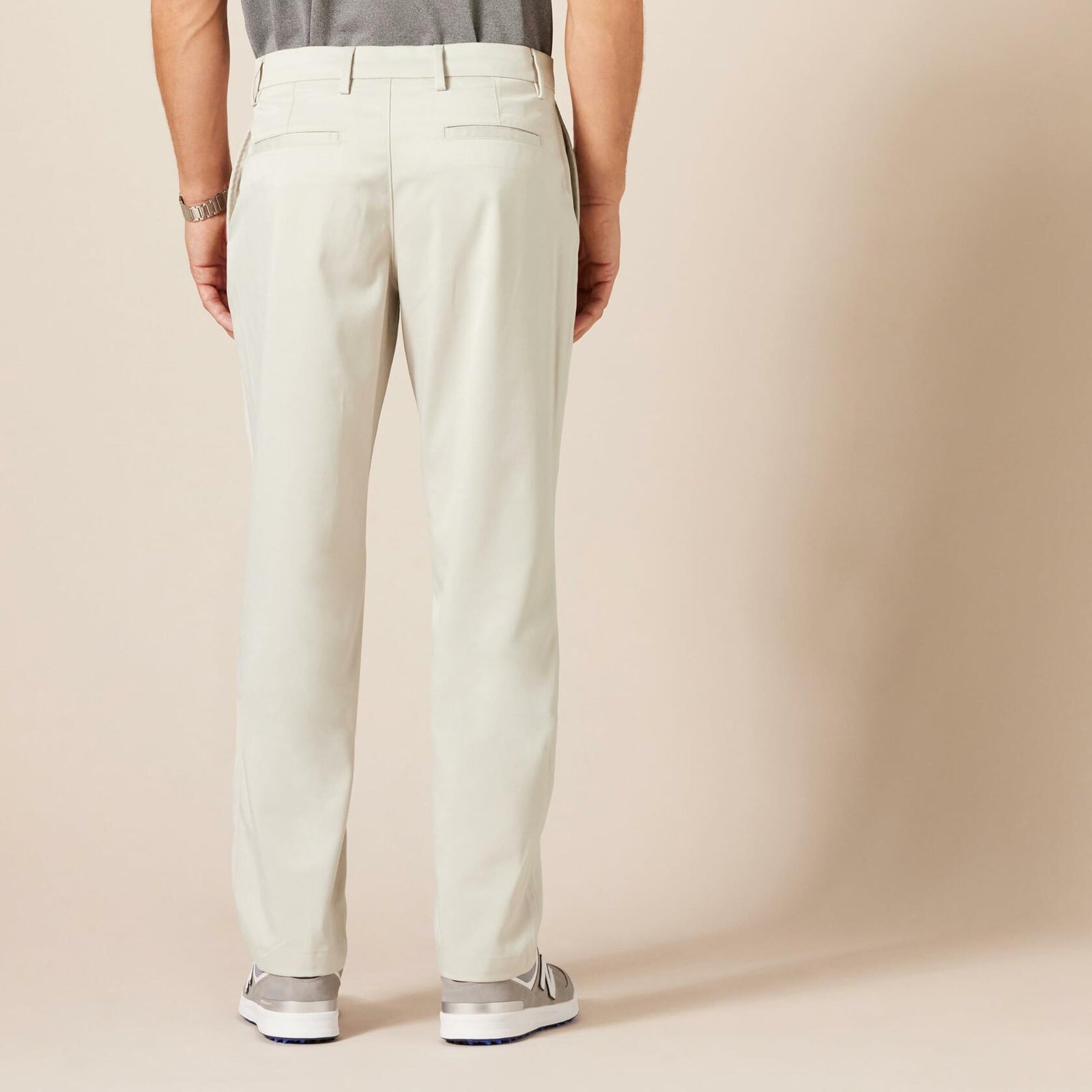 Amazon Essentials Men's Athletic-fit Stretch Golf Pants Stone Size 48W x 30L
