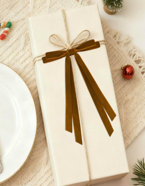 Load image into Gallery viewer, CUPLOOV 24 Pcs Brown Velvet Ribbon Bows 5x7 Inch Christmas Tree Decor
