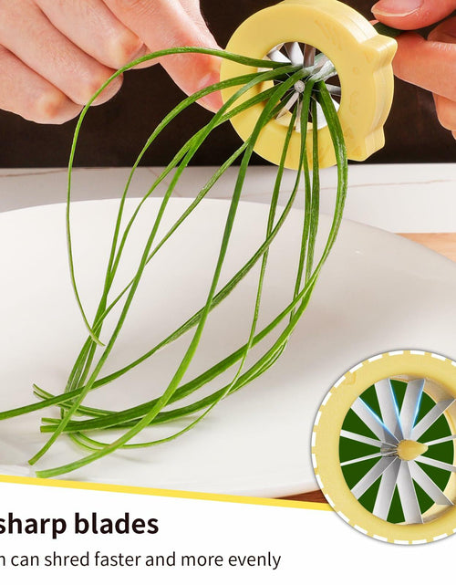 Load image into Gallery viewer, NECOOKS Cute Cat Green Onion Slicer 12 Stainless Steel Blades 1 Pack
