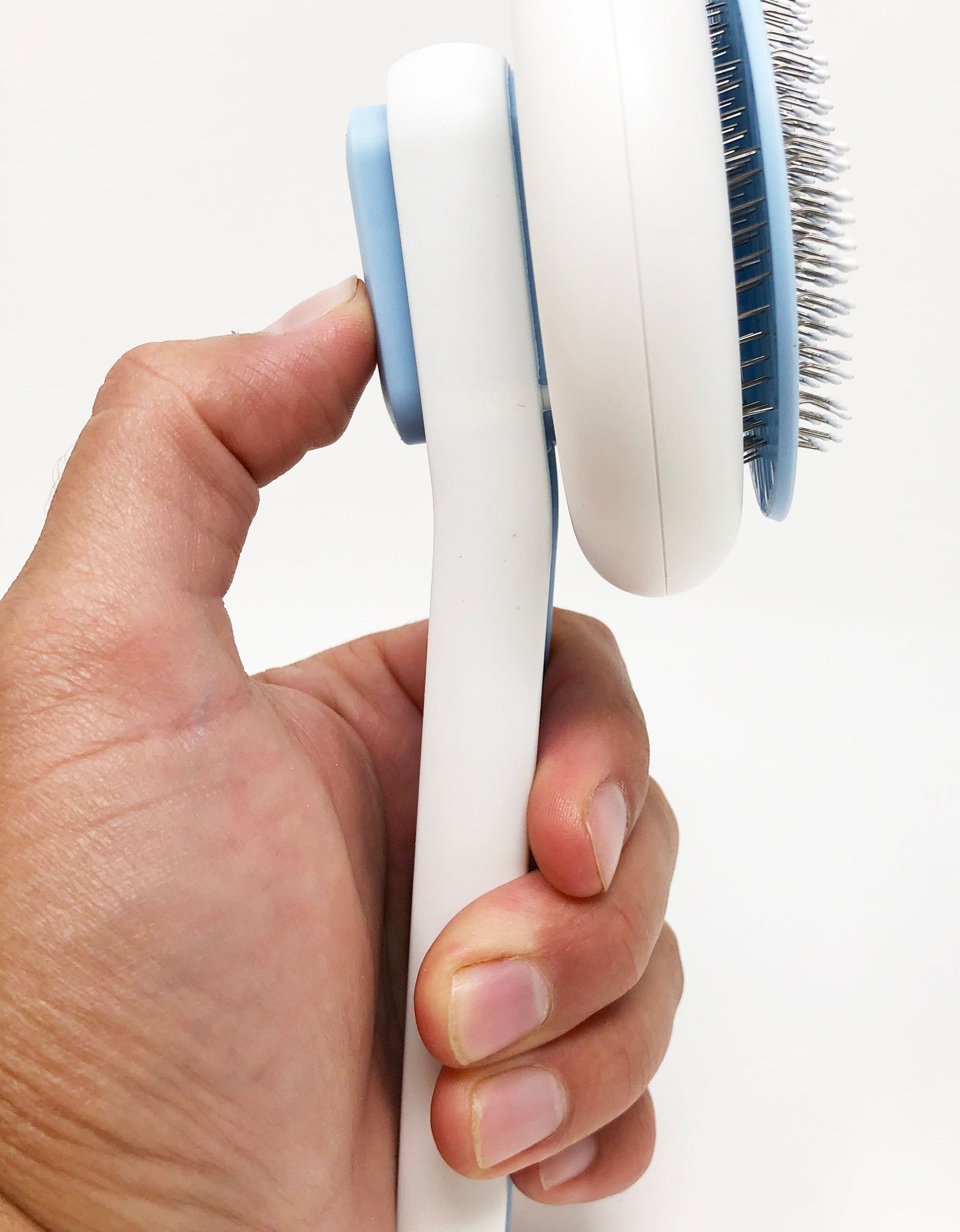 Pet Life ® 'Concepto' Modern Bristle Grooming Pet Deshedder Comb