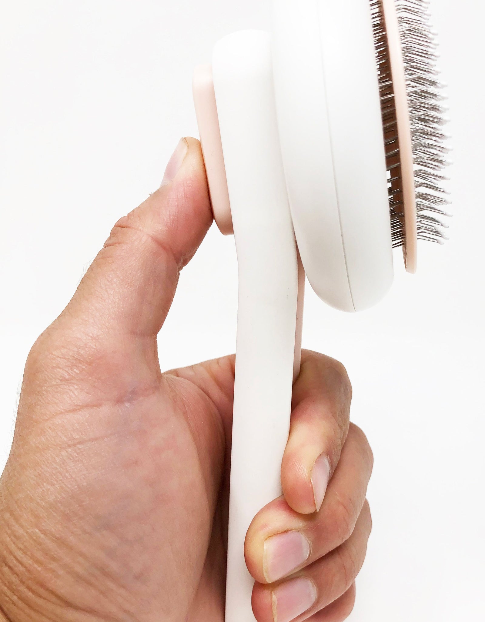 Pet Life ® 'Concepto' Modern Bristle Grooming Pet Deshedder Comb