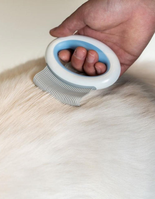 Load image into Gallery viewer, Pet Life ® 'Knuckler' Handheld Travel Flexible Grooming Pet Rake Comb
