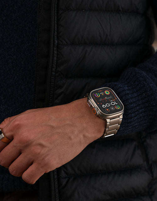 Load image into Gallery viewer, Titanium Band T01
