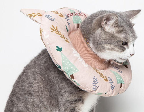 Load image into Gallery viewer, Touchcat ® 'Ringlet' Licking and Scratching Adjustable Pillow Cat Neck Protector
