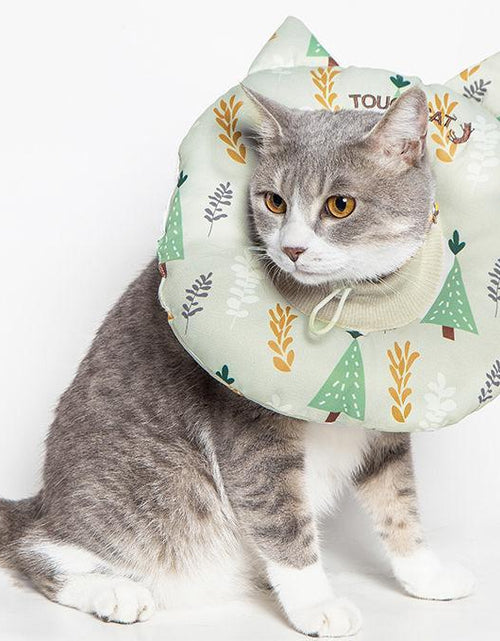 Load image into Gallery viewer, Touchcat ® 'Ringlet' Licking and Scratching Adjustable Pillow Cat Neck Protector
