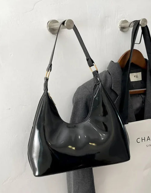 Load image into Gallery viewer, Chic Women's Casual Tote Bag
